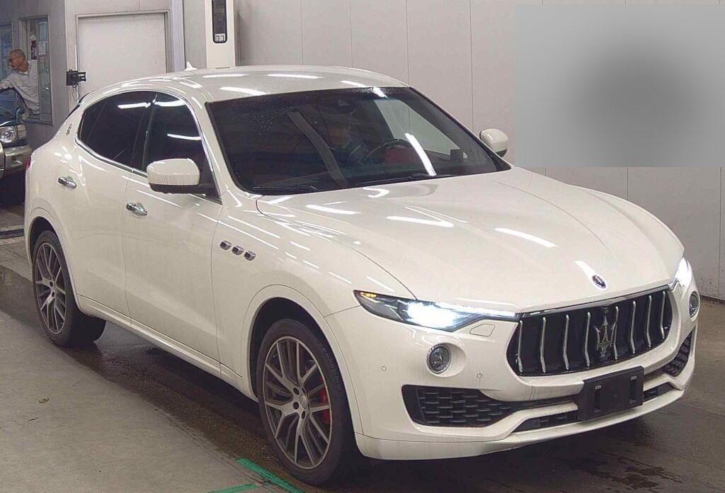 2017 MASERATI LEVANTE