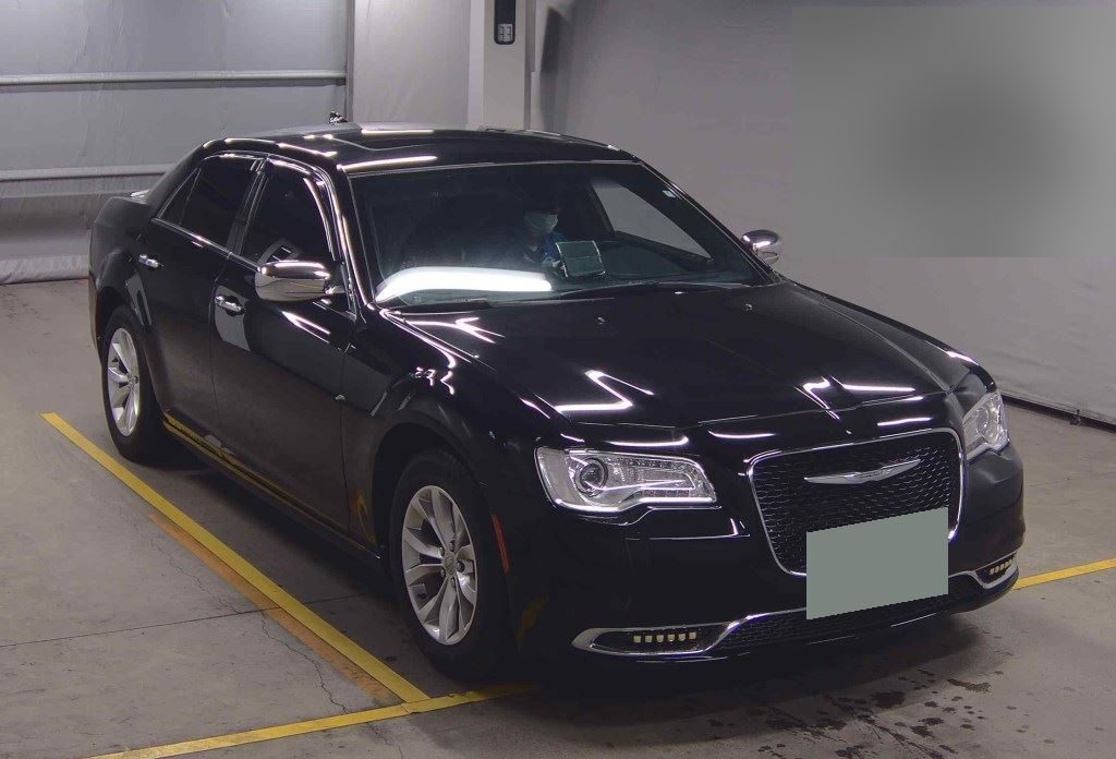 2018 CHRYSLER 300