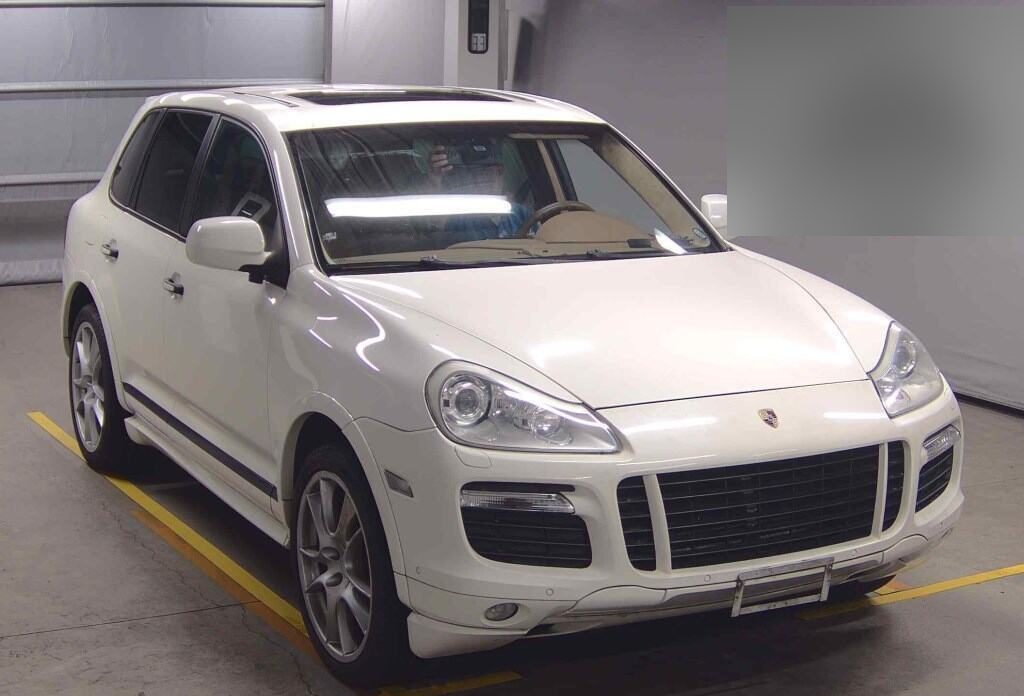 2009 PORSCHE CAYENNE GTS