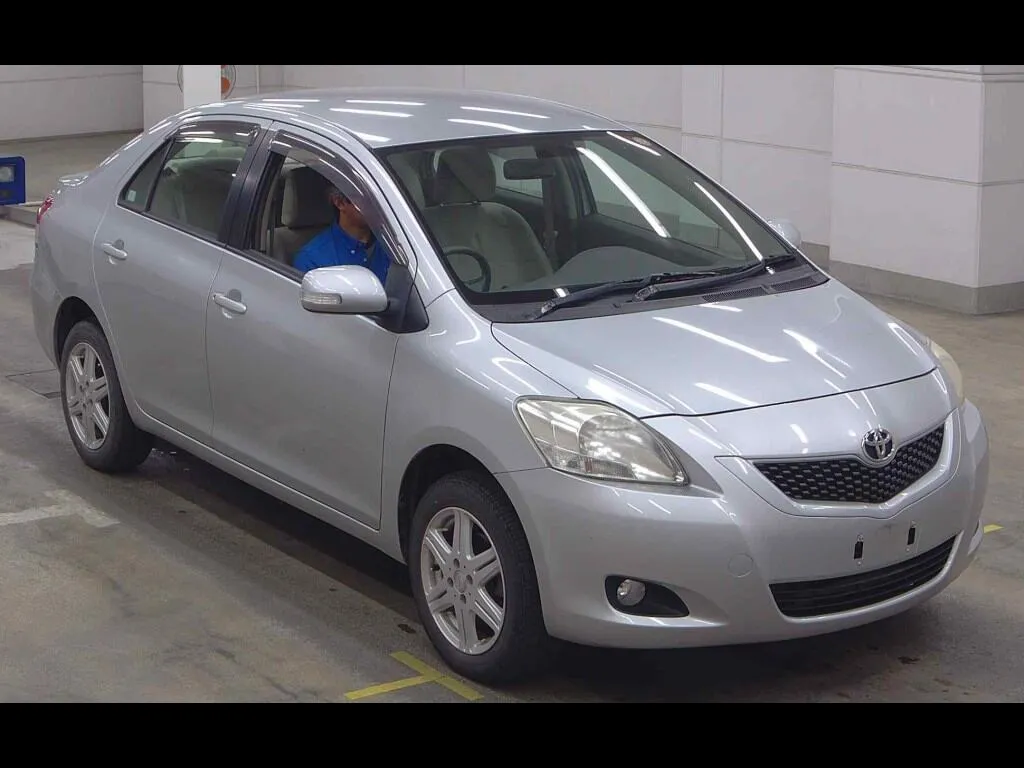 TOYOTA BELTA 4WD X