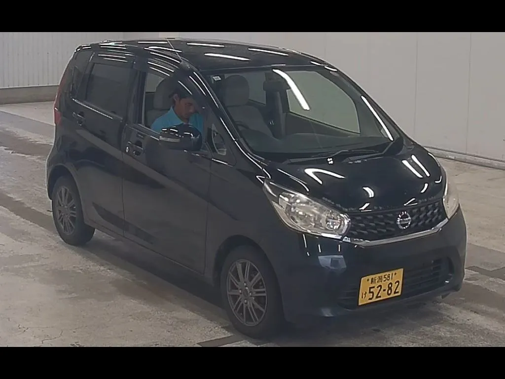 NISSAN DAYZ 4WD X