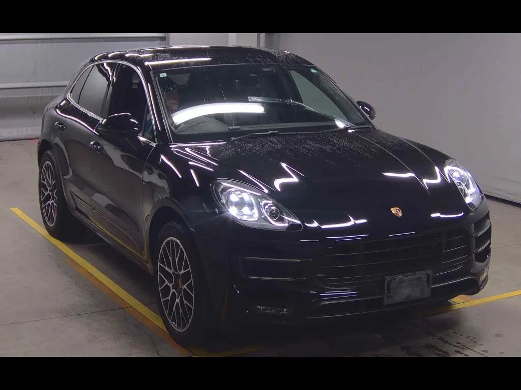 PORSCHE MACAN 4WD MACAN TURBO