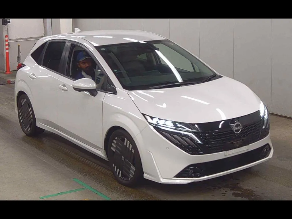 NISSAN AURA G