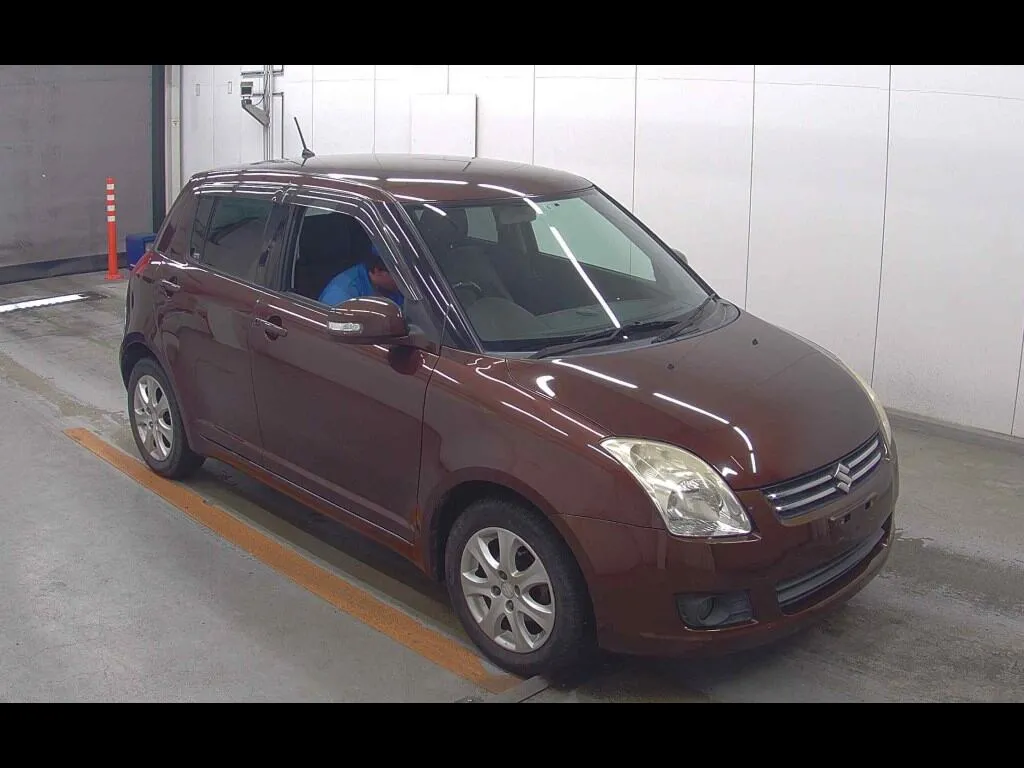 SUZUKI SWIFT 5D 4WD STYLE