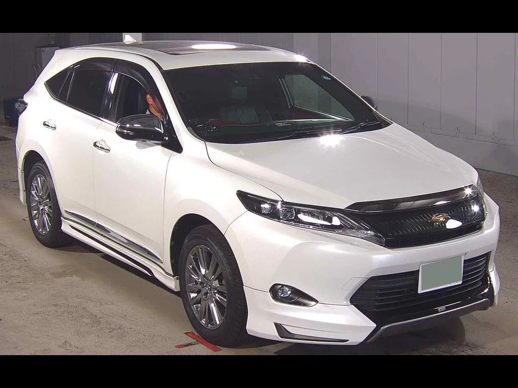 TOYOTA HARRIER PREMIUM