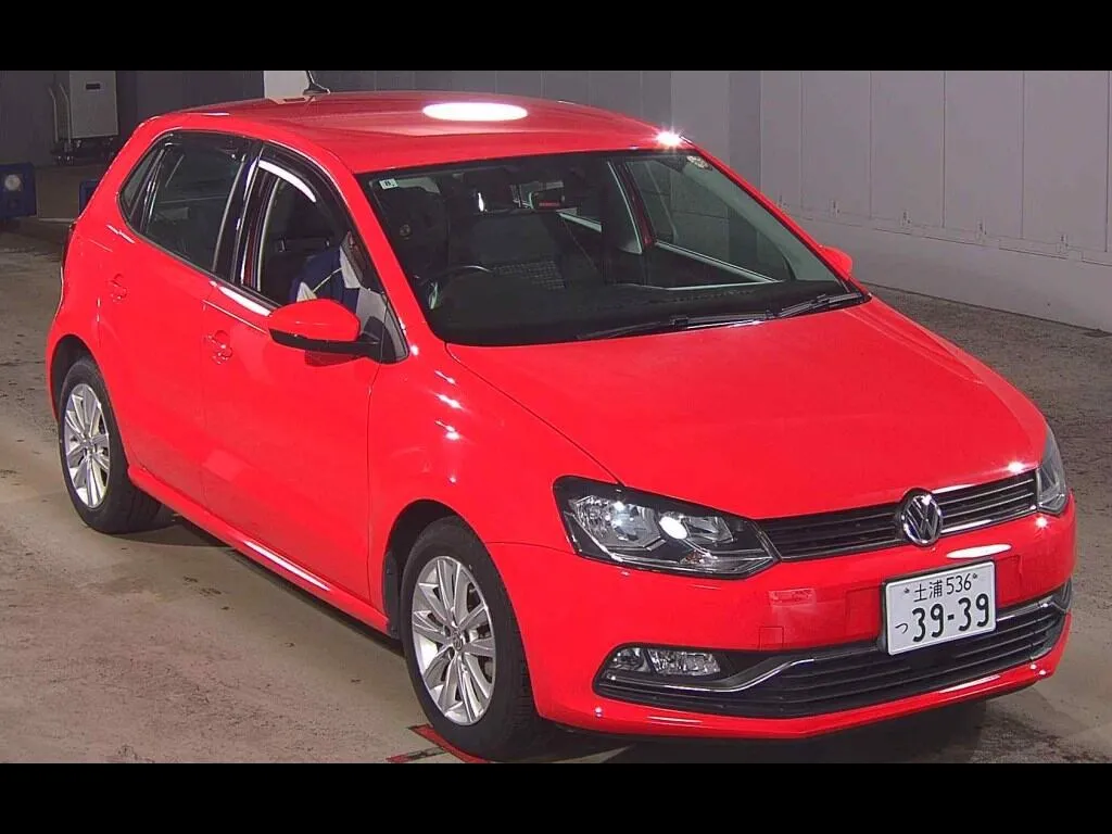 VOLKSWAGEN POLO 5D TSI COMFORT LINE