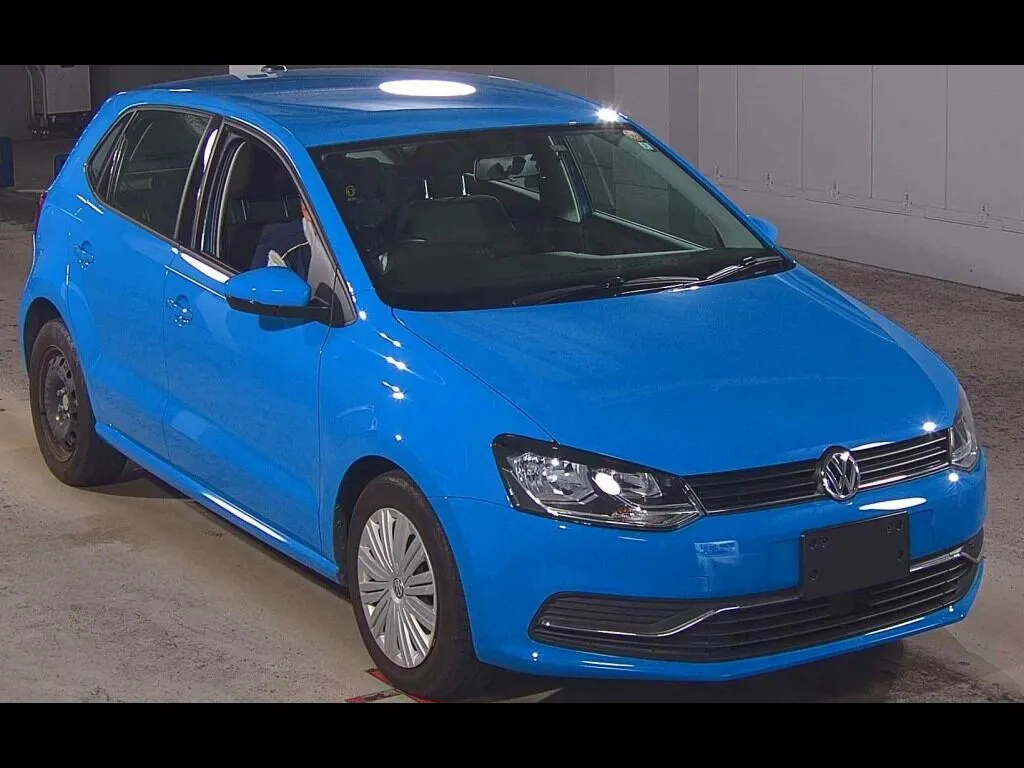 VOLKSWAGEN POLO 5D TSI COMFORT LINE