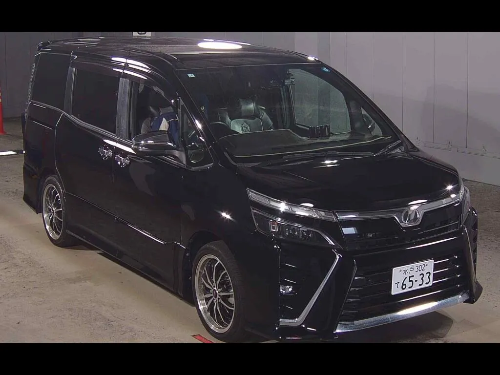 TOYOTA VOXY ZS KIRAMEKI Ⅱ