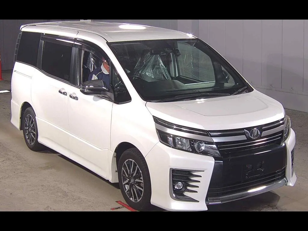 TOYOTA VOXY ZS KIRAMEKI Ⅱ