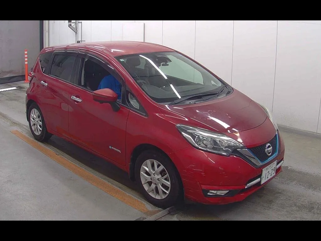 NISSAN NOTE E-POWER MEDALIST