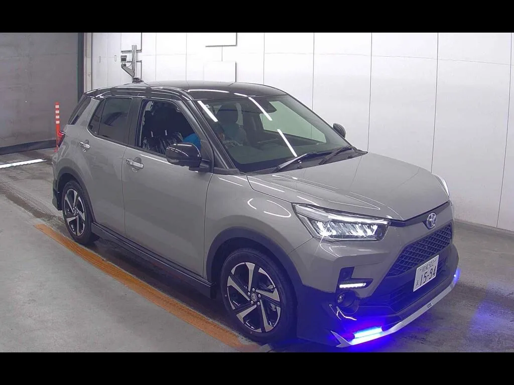 TOYOTA RAIZE HYBRID Z