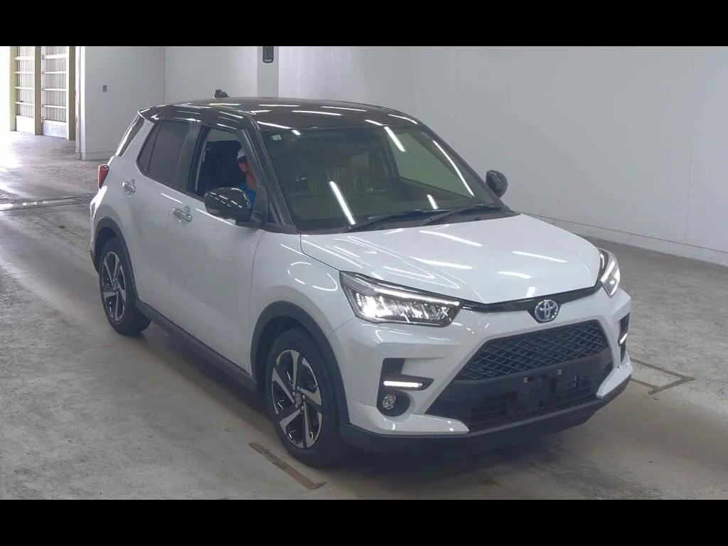 TOYOTA RAIZE HYBRID Z