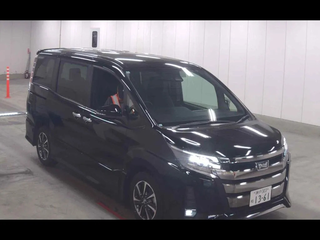TOYOTA NOAH SI W×B