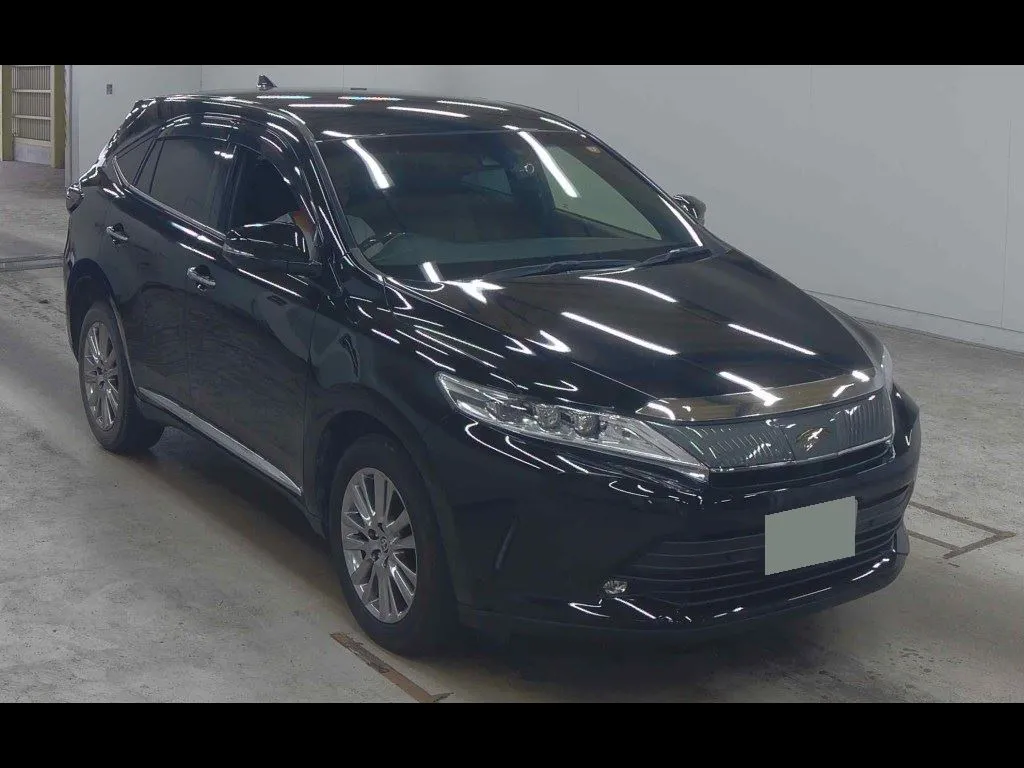 TOYOTA HARRIER PREMIUM