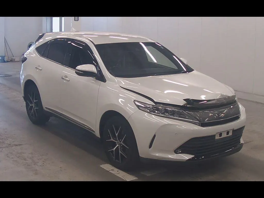 TOYOTA HARRIER PREMIUM STYLE NOIR