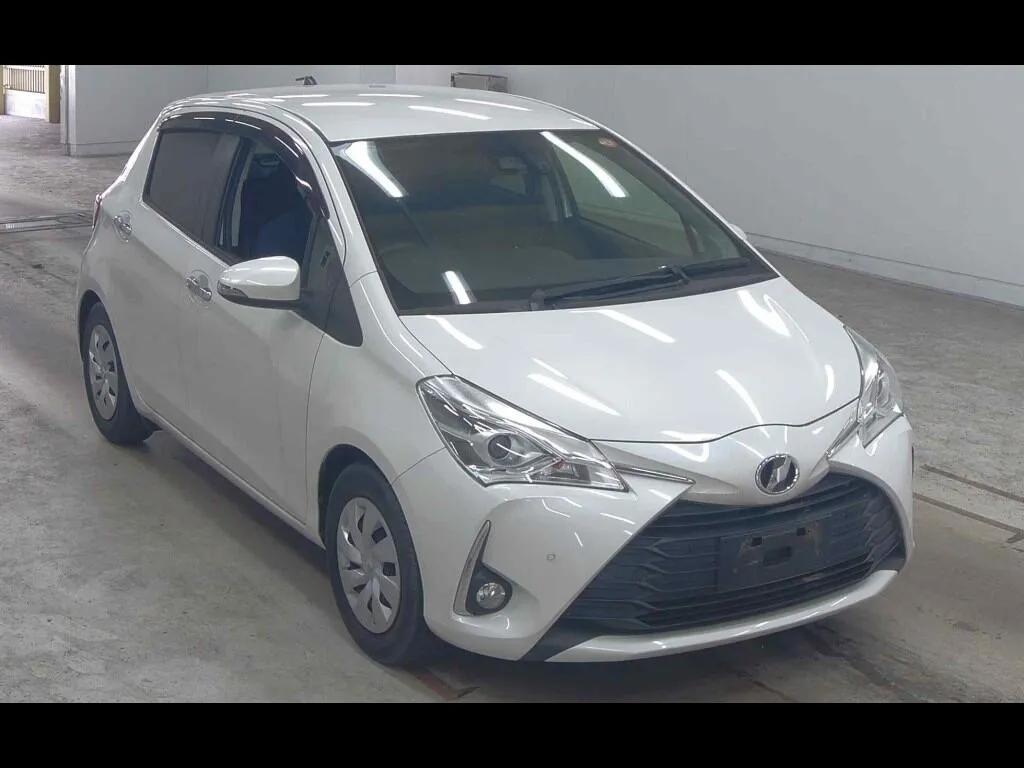 TOYOTA VITZ 5D F SAFETY EDITION Ⅲ