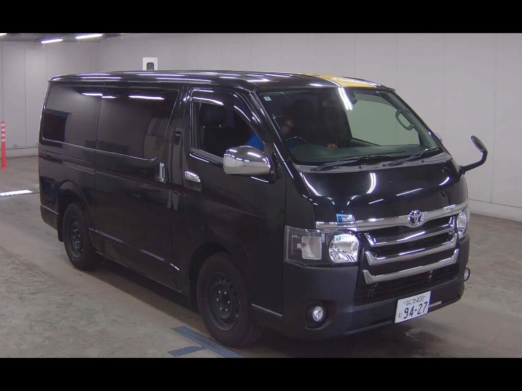 TOYOTA HIACE VAN 5D LONG SUPER GL