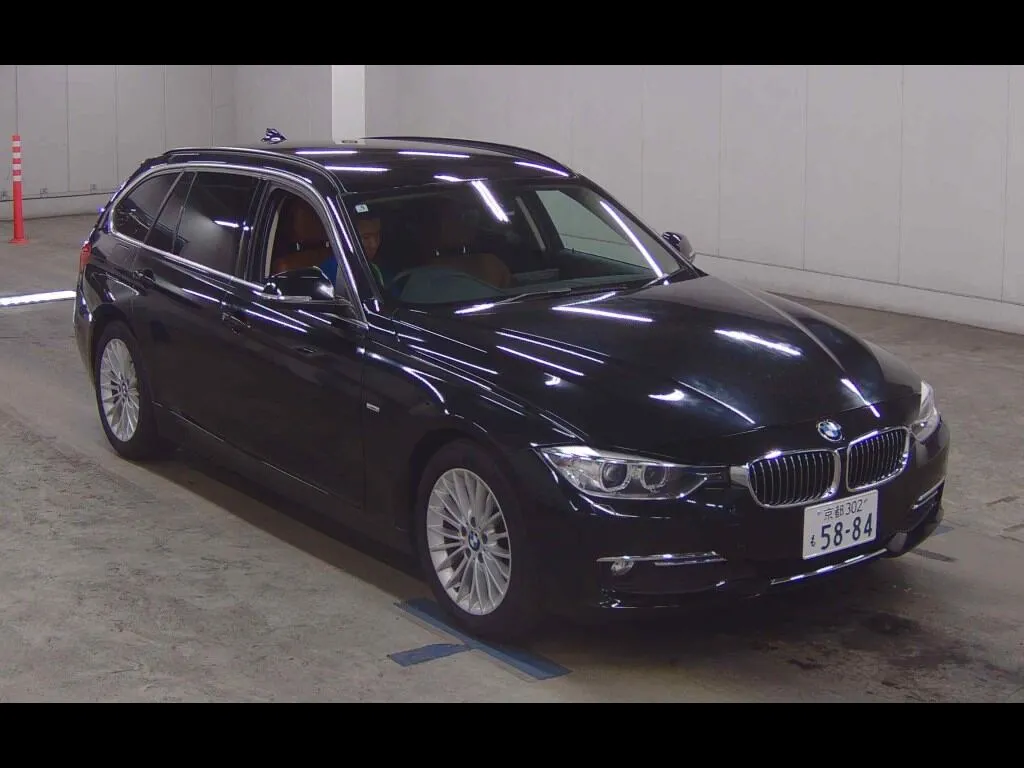 BMW 3 SERIES WG 320D BLUEPERFORMANCE TOURING LUXURY