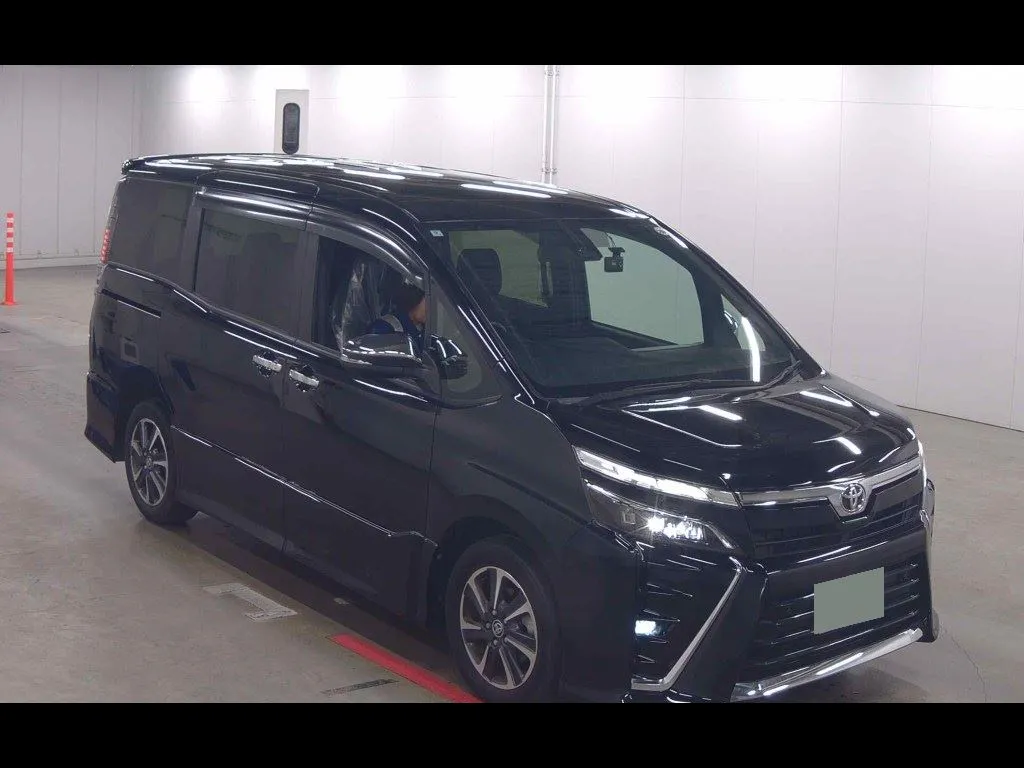 TOYOTA VOXY ZS KIRAMEKI Ⅱ