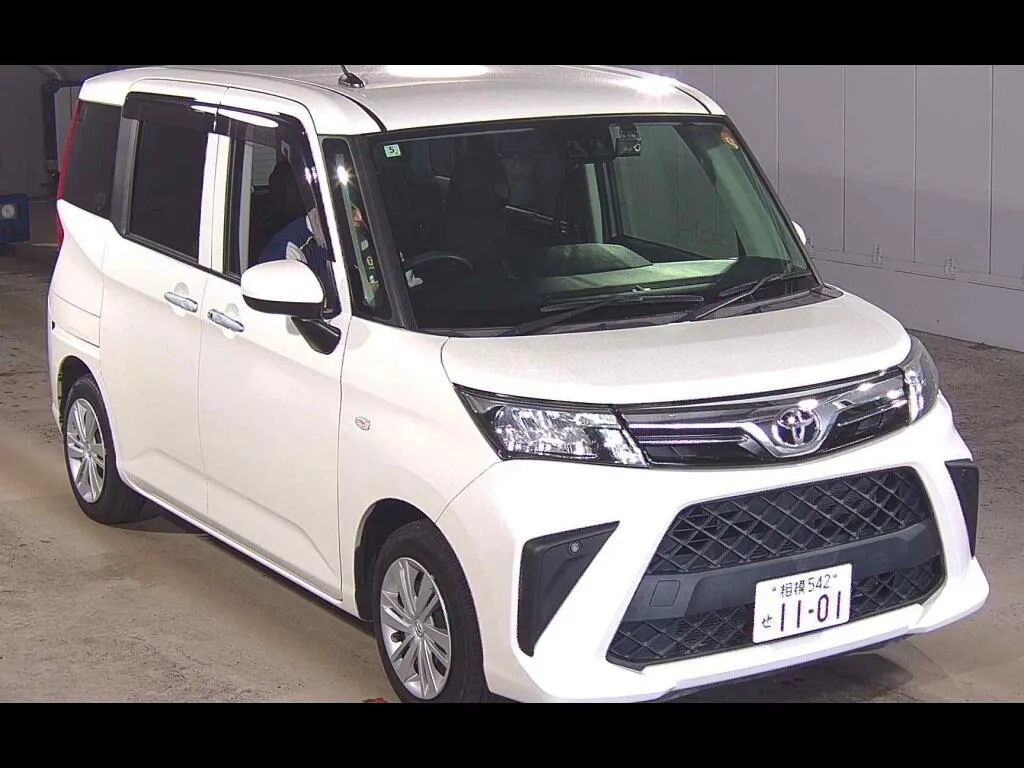 TOYOTA ROOMY X