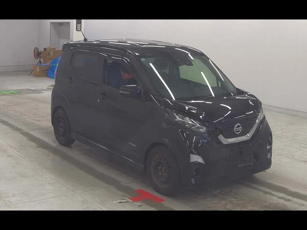 NISSAN DAYZ HIGHWAY STAR X