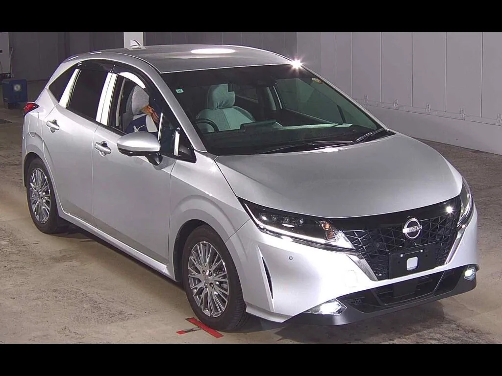 NISSAN NOTE X