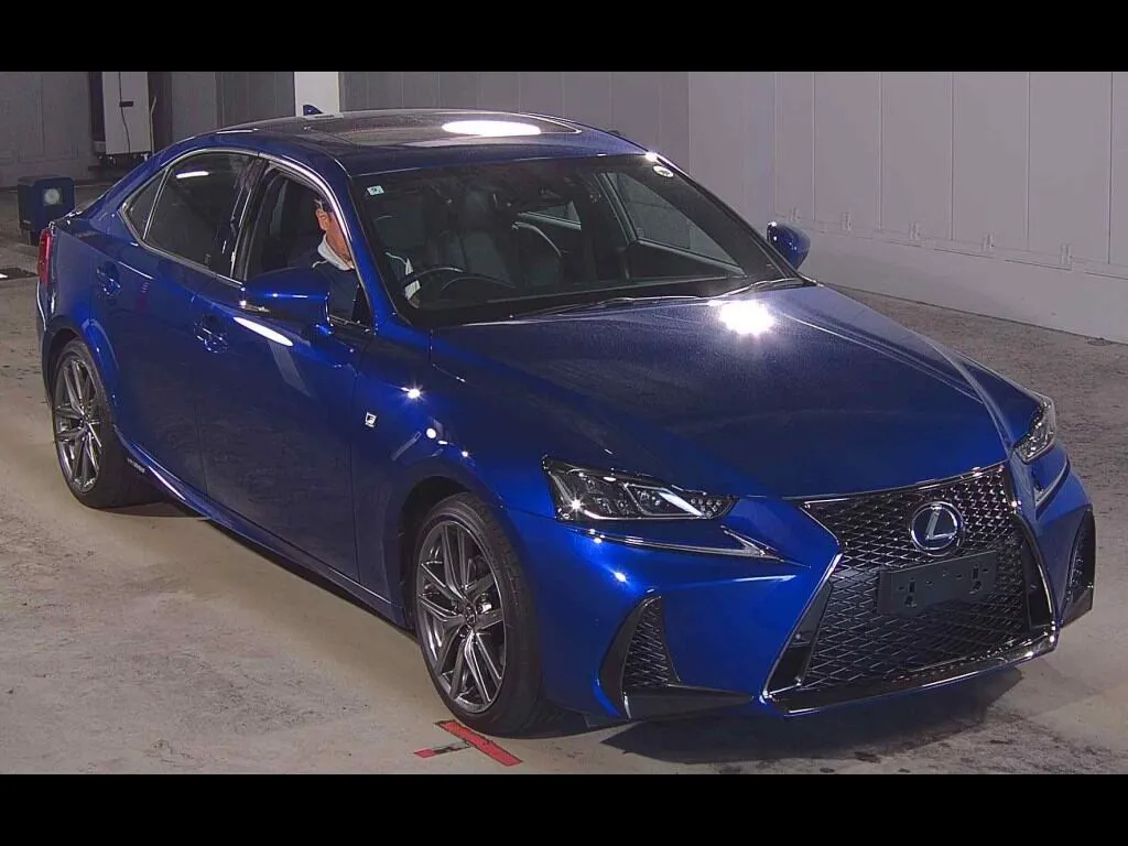 LEXUS IS 4D IS300H F SPORT
