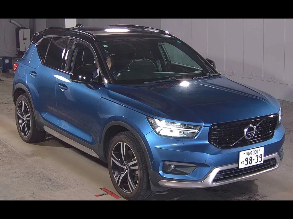 VOLVO XC40 4WD T4 AWD R-DESIGN