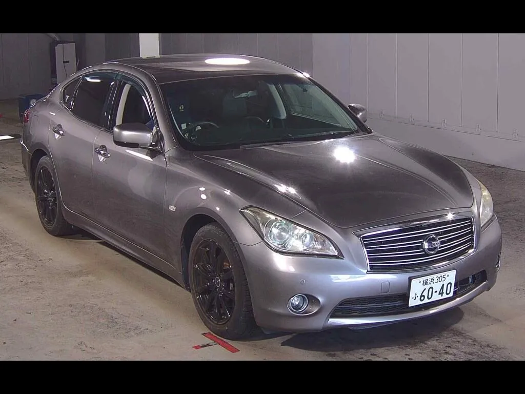 NISSAN FUGA 370GT