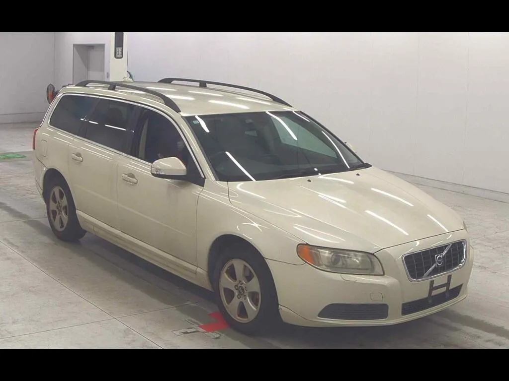 VOLVO V70