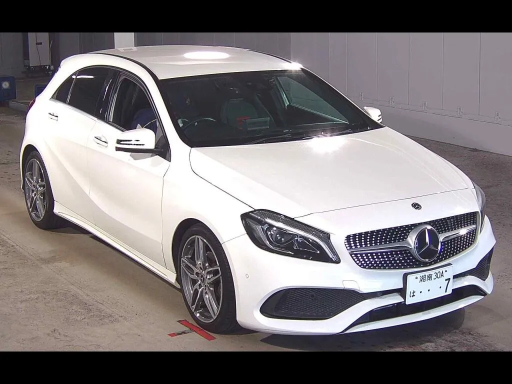 MERCEDES BENZ A-CLASS A180 AMG STYLE