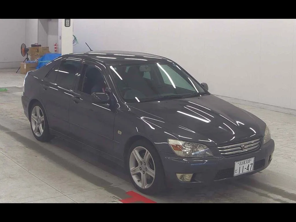 TOYOTA ALTEZZA AS200 Z EDITION