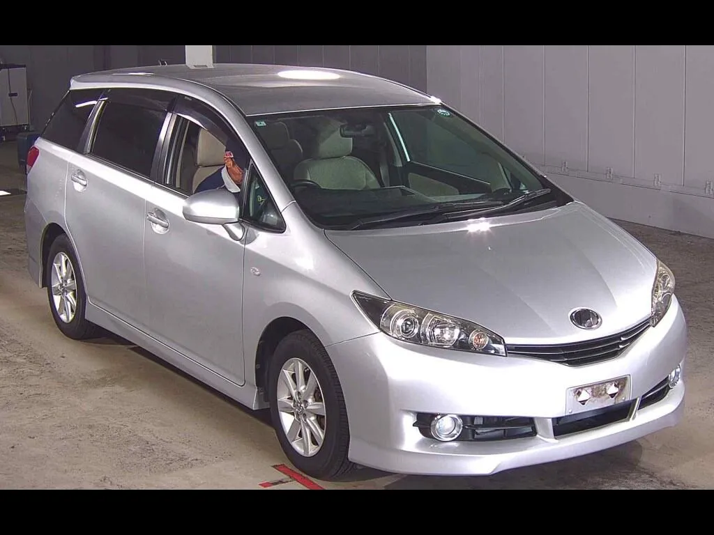 TOYOTA WISH 2.0G
