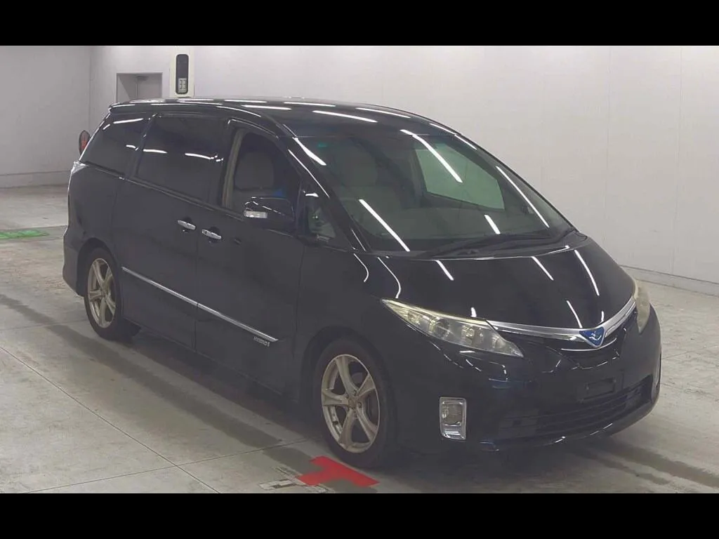 TOYOTA ESTIMA HYBRID 4WD X
