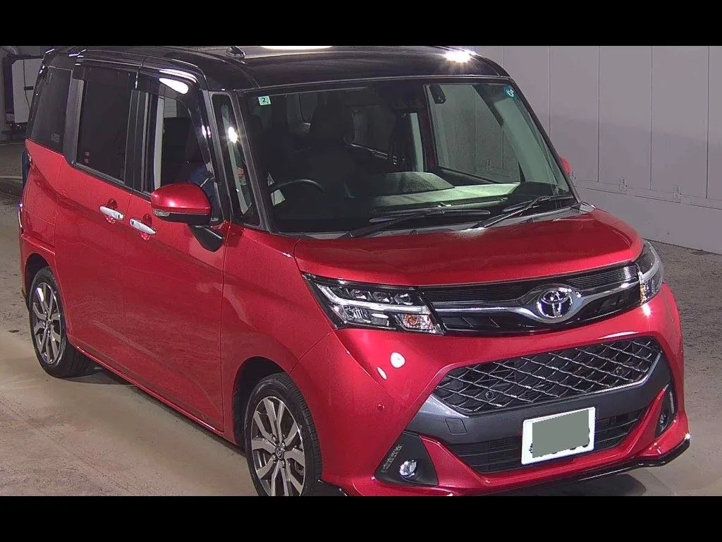 TOYOTA TANK CUSTOM G-T