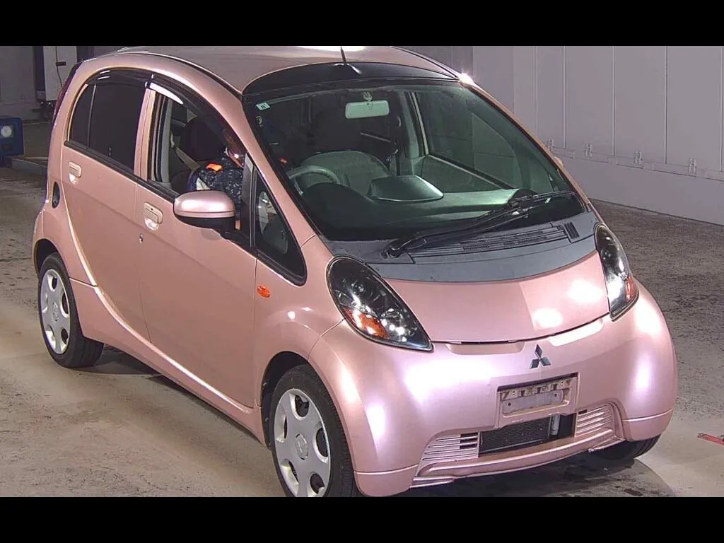 MITSUBISHI I
