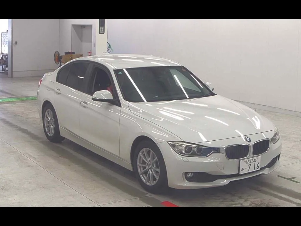 BMW 3 SERIES 4D 320D BLUEPERFORMANCE