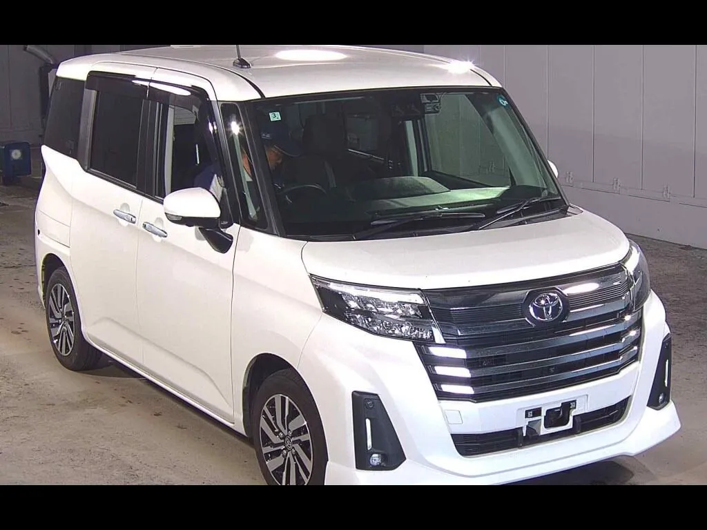 TOYOTA ROOMY CUSTOM G
