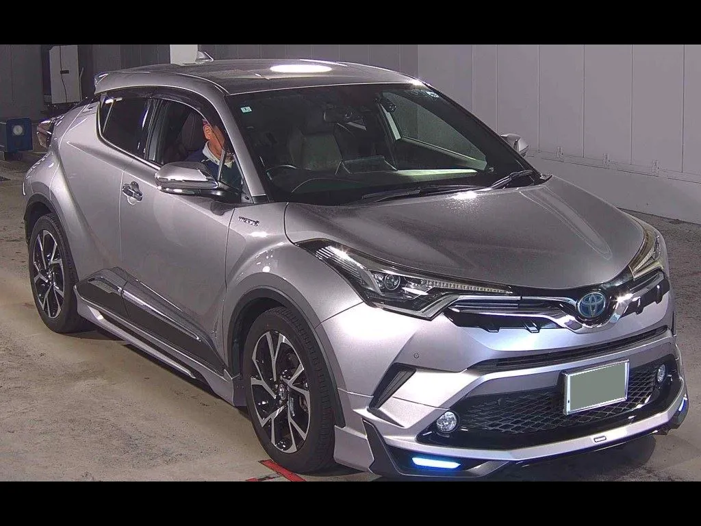 TOYOTA C-HR G LED EDITION