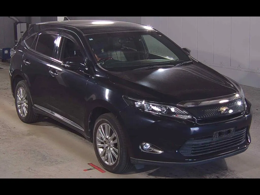 TOYOTA HARRIER PREMIUM
