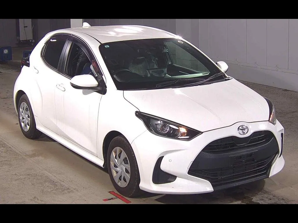TOYOTA YARIS X