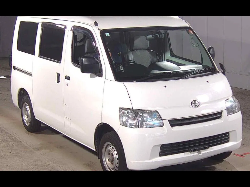TOYOTA TOWNACE VAN 5D GL