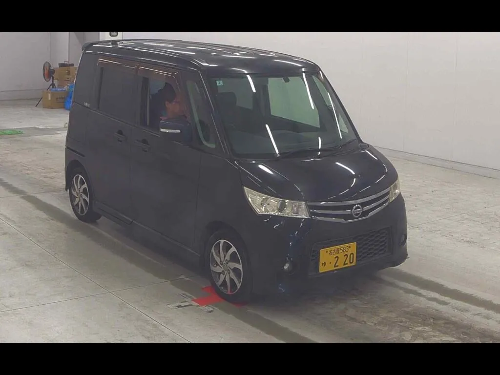 NISSAN ROOX HIGHWAY STAR