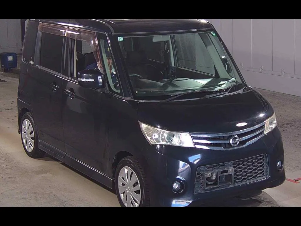 NISSAN ROOX HIGHWAY STAR