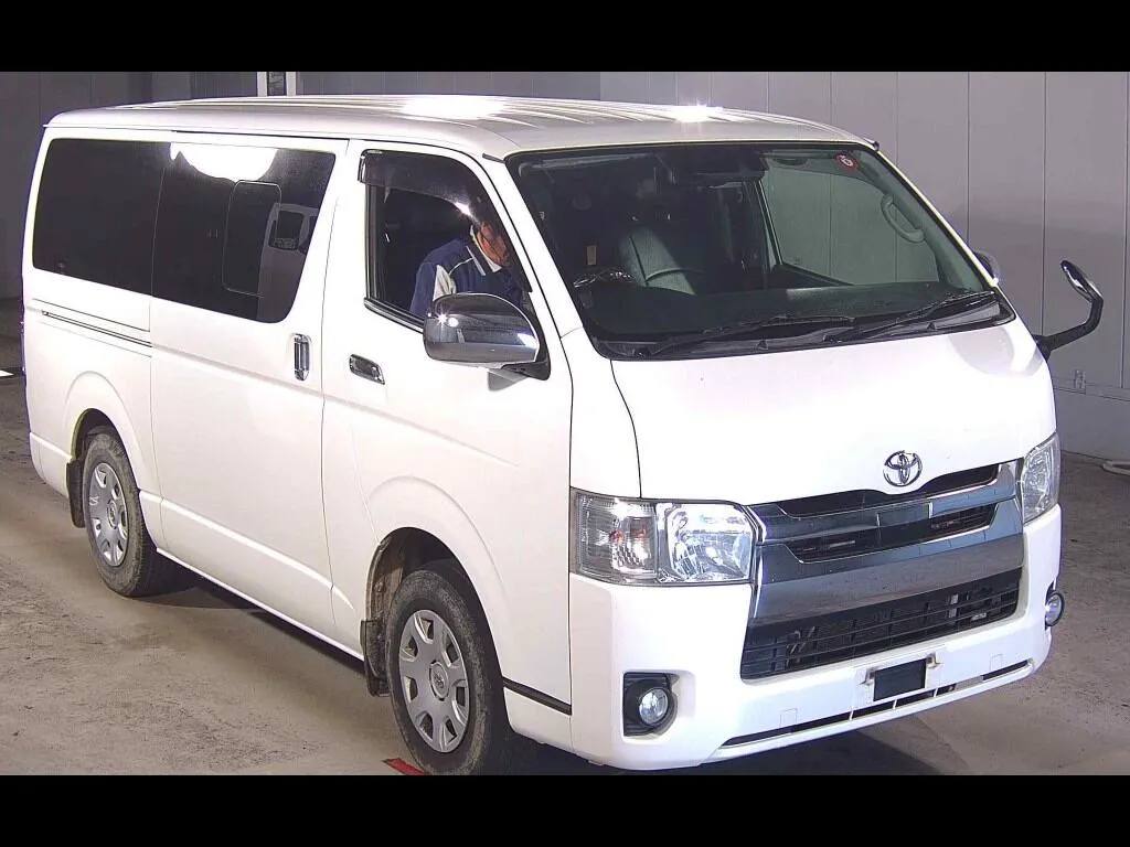 TOYOTA HIACE VAN 5D 4WD LONG SUPER GL