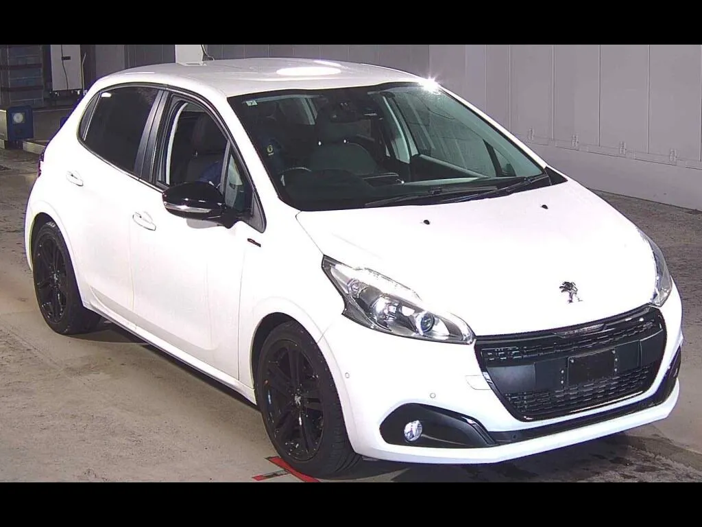 PEUGEOT 208 5D GT LINE BLACK PACK