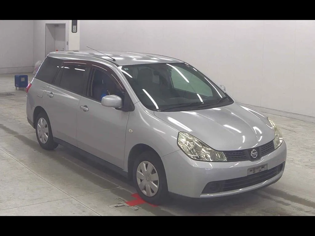 NISSAN WINGROAD 15M AUTHENTIC