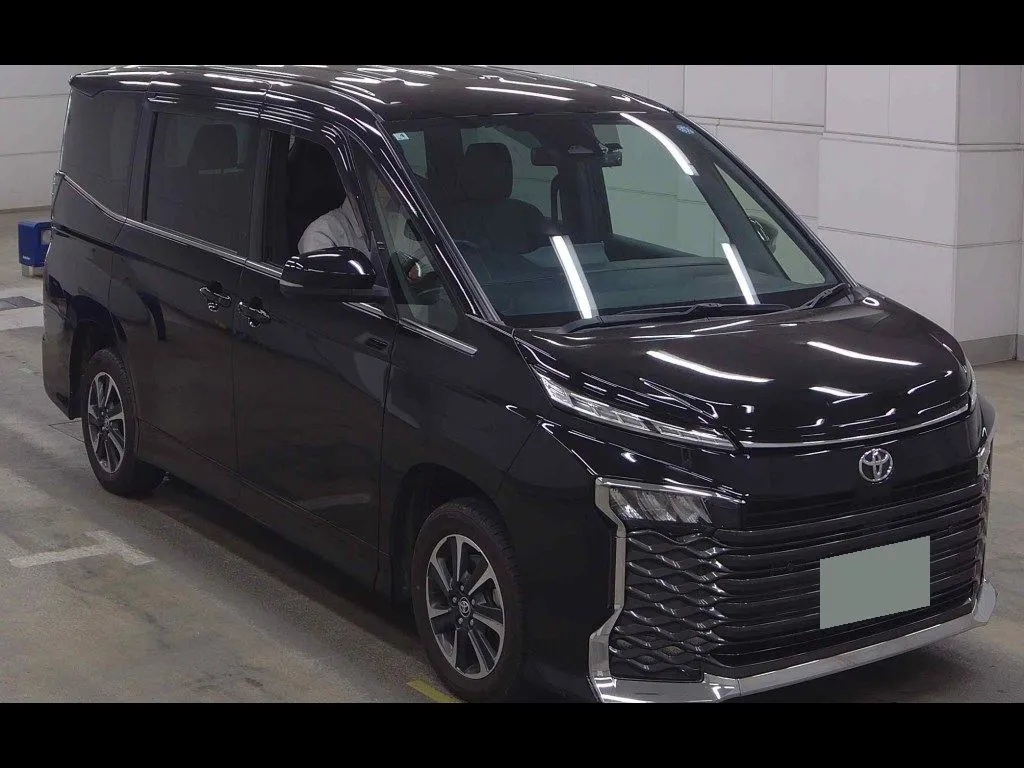 TOYOTA VOXY 4WD S-Z