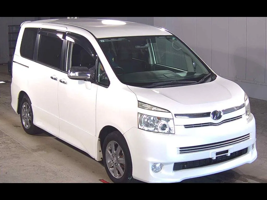 TOYOTA VOXY ZS KIRAMEKI Ⅱ