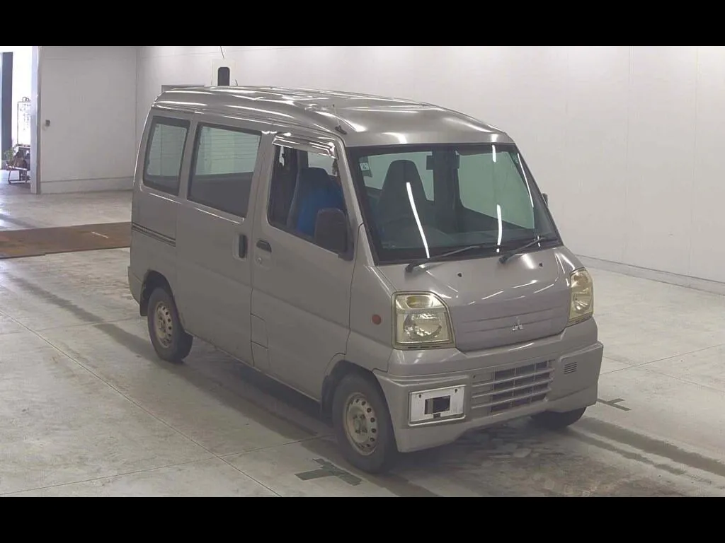 MITSUBISHI MINICAB VAN 4WD